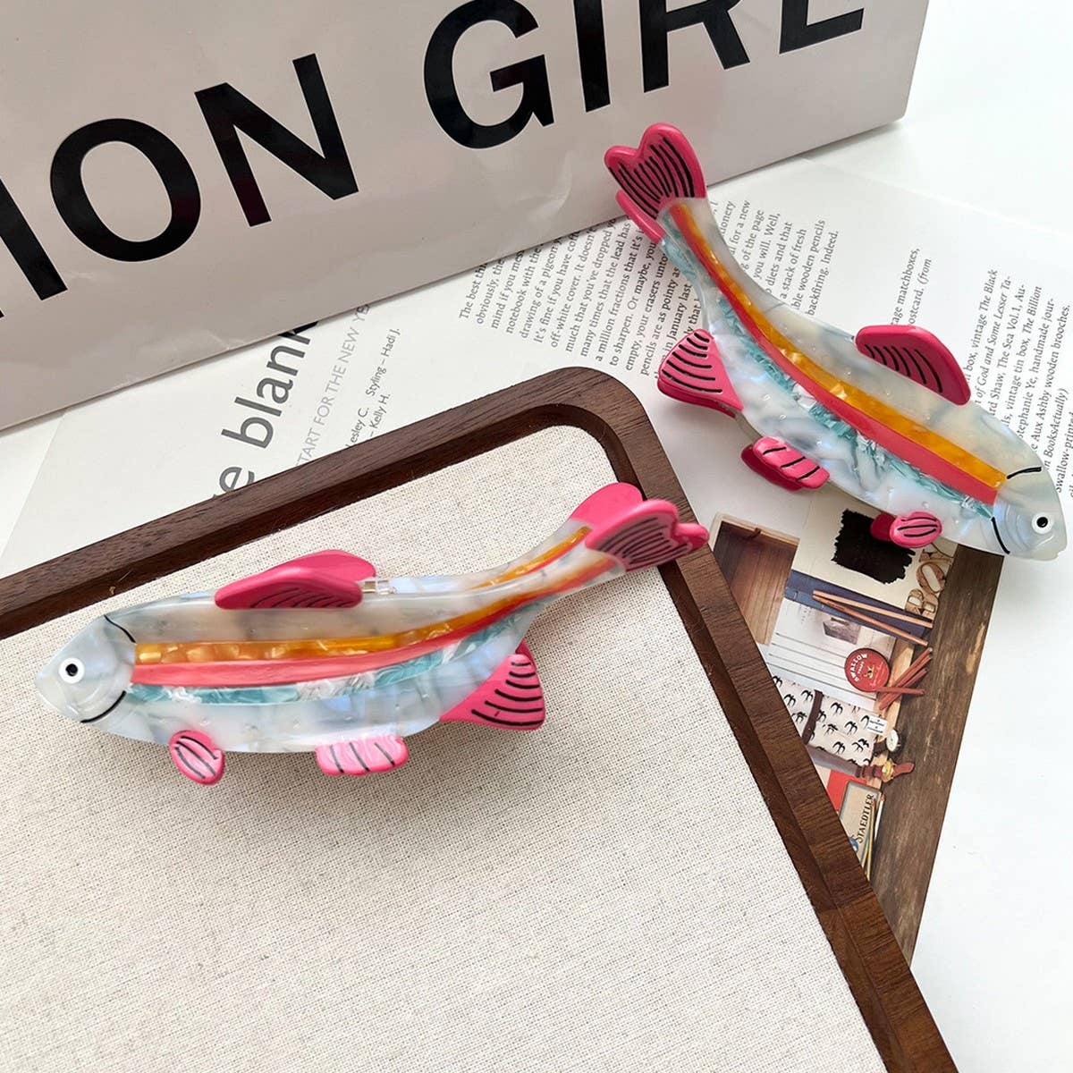 Rainbow Fish Hair Claw – Ocean Style Acetate Clip_CWAHA5766