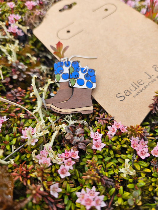 BLUEBERRY RUBBER BOOT | Dangle Earrings