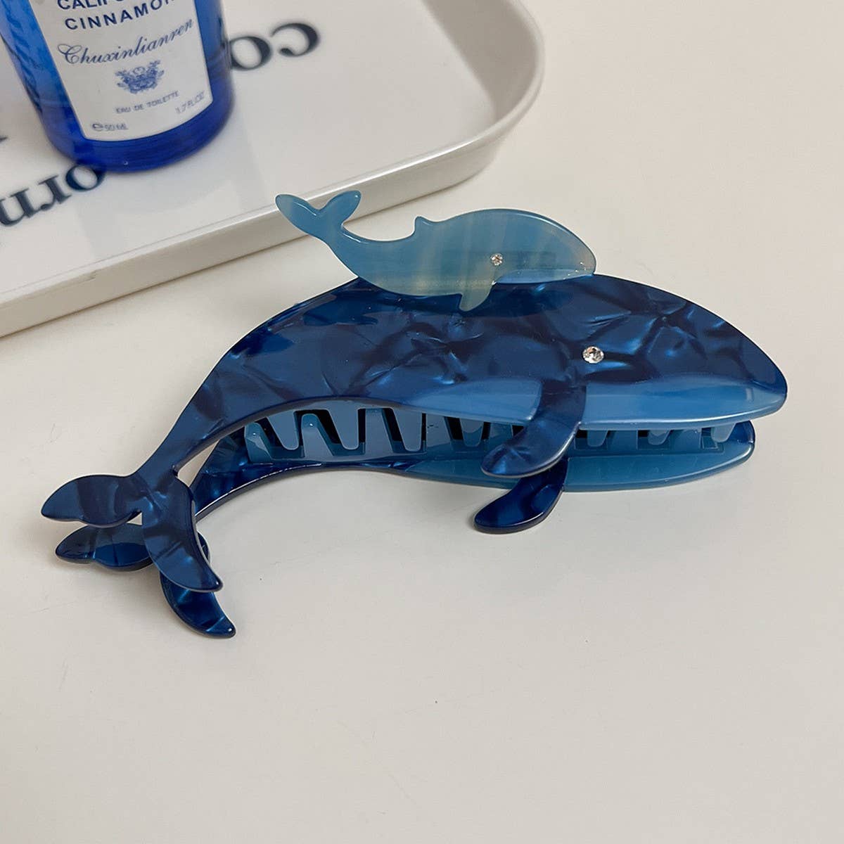 Ocean Animal Acetate Claw Clip – Shark & Whale_CWAHA5703
