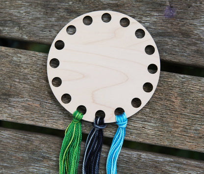 Seahorse Embroidery Floss Storage Holder - Maple Wood Circle