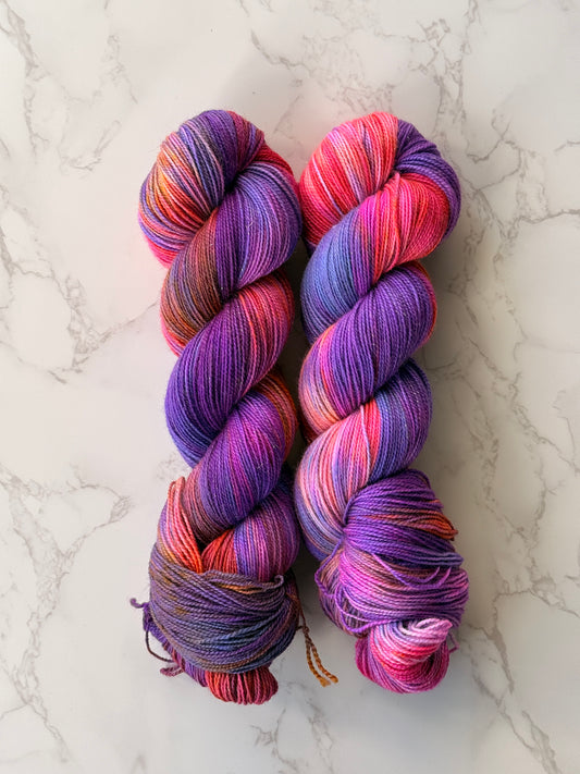 ōSHen Lab Glittering Seas Sock